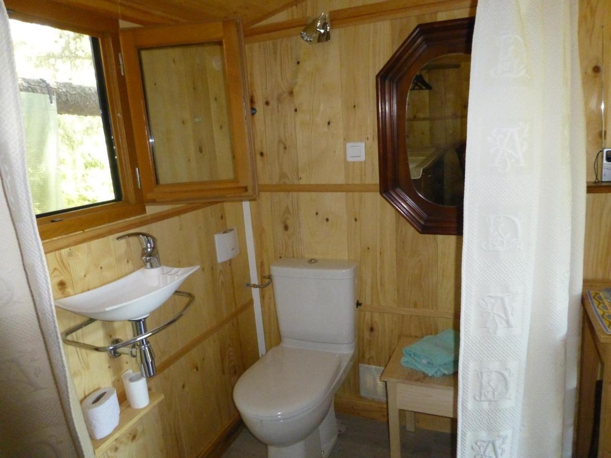 Perchée Dans Les Arbres Et Terrasse Ensoleillée Apartamento Robion en Luberon